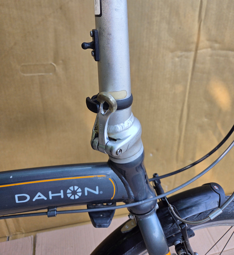 Dahon Mu SL folding bike, used, no tax, no warranty, consignment