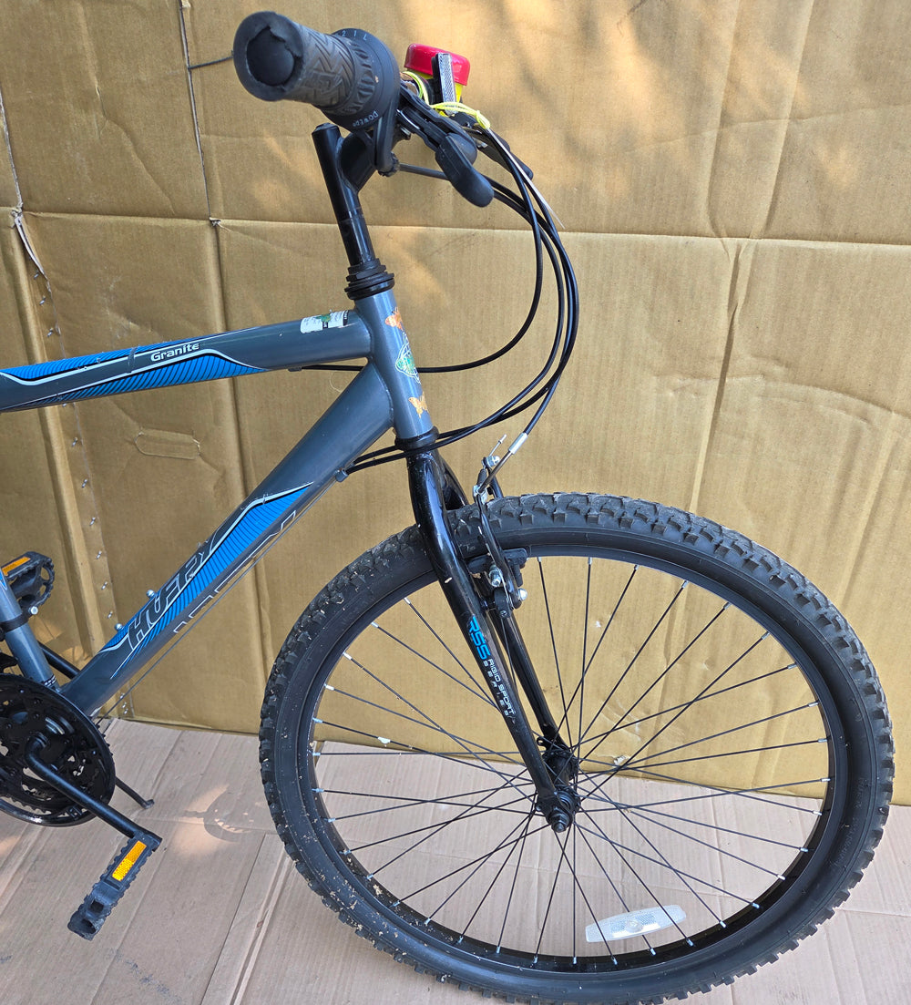 Huffy Granite Small mtb USED consignment, NO TAX, no warranty