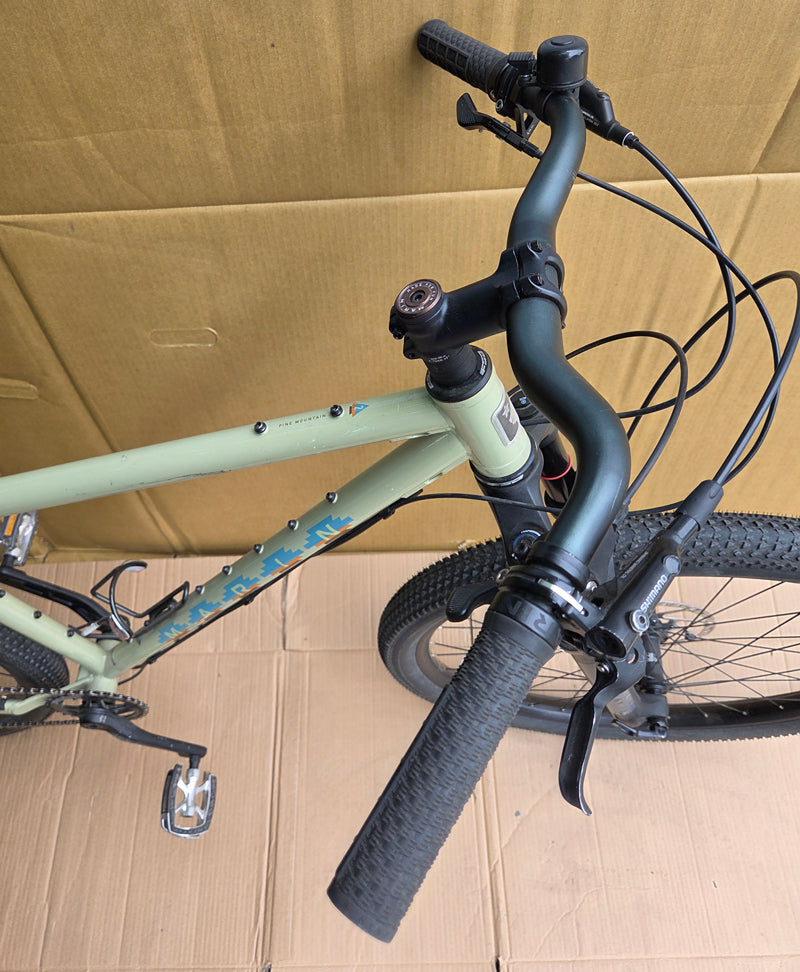 MARIN Pine Mountain 2 2022 L mtb customized