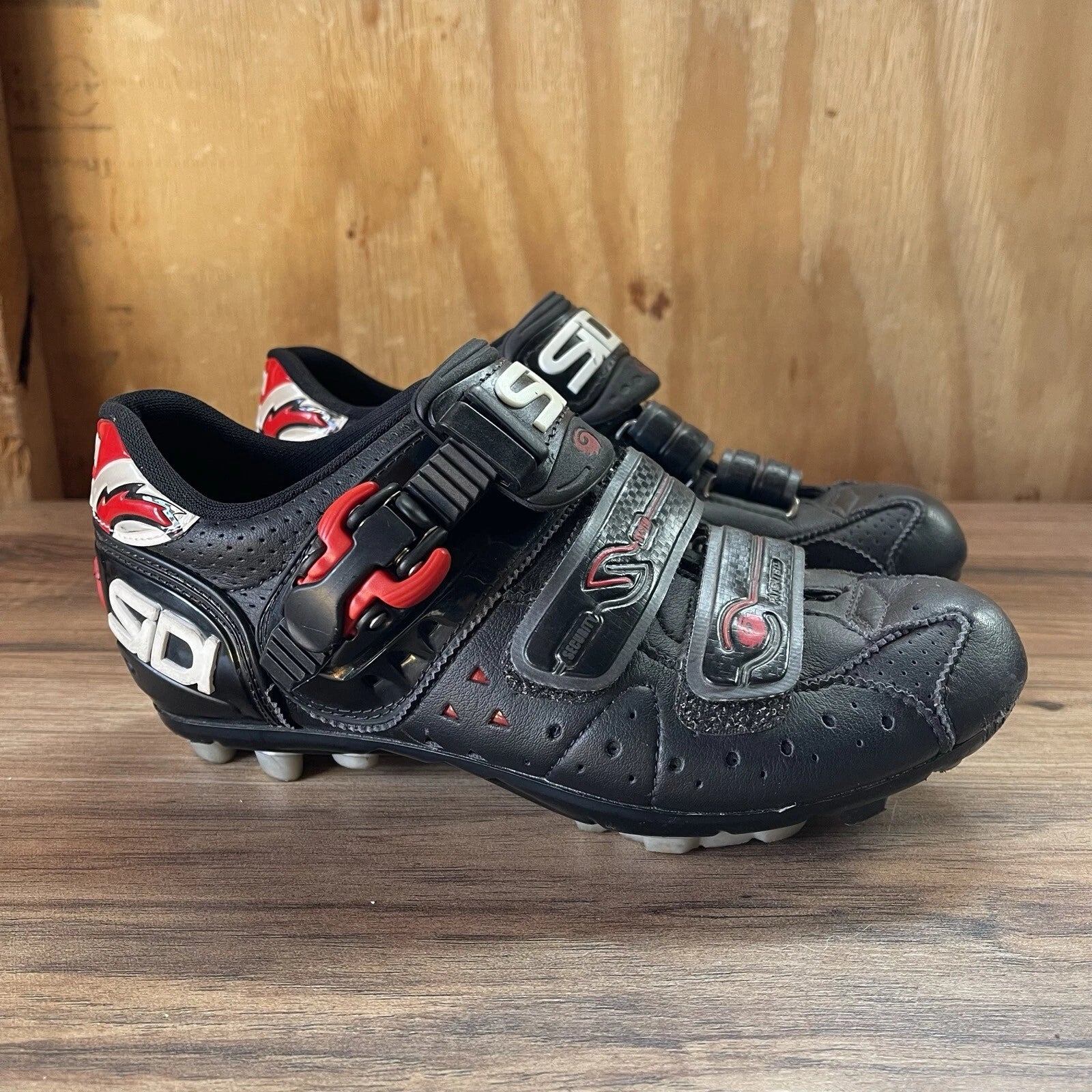 SIDI Dominator Shoes SPD compatible, used, NO TAX, No warranty
