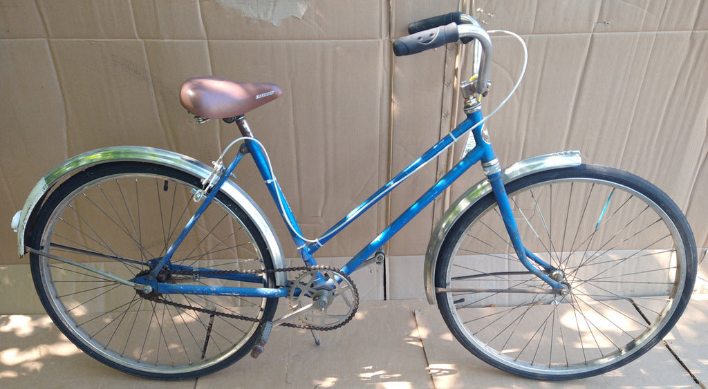 Supercycle Coaster 16" Comfort Blue, USED, 26 x 1 3/8”. consignment, no tax, no warranty