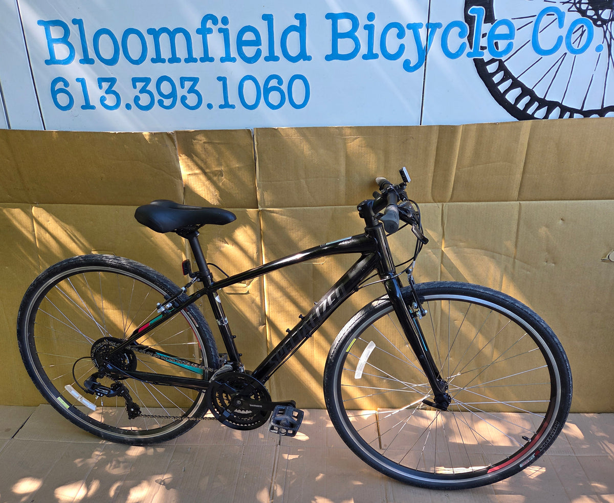 2017 Specialized Sirrus Women's Small black USED consignment, no tax, no warranty