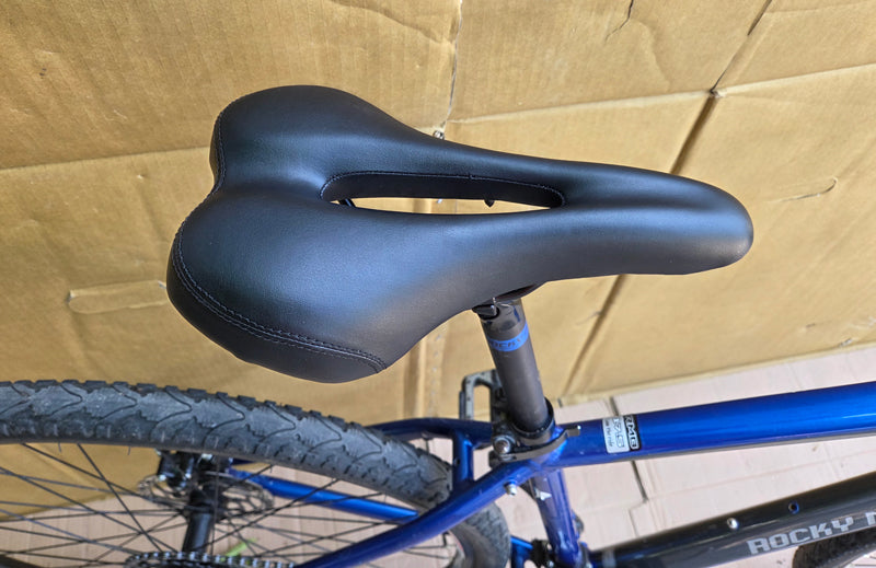 Rocky Mountain Whistler 10 (M) USED on consignment, no tax, no warranty