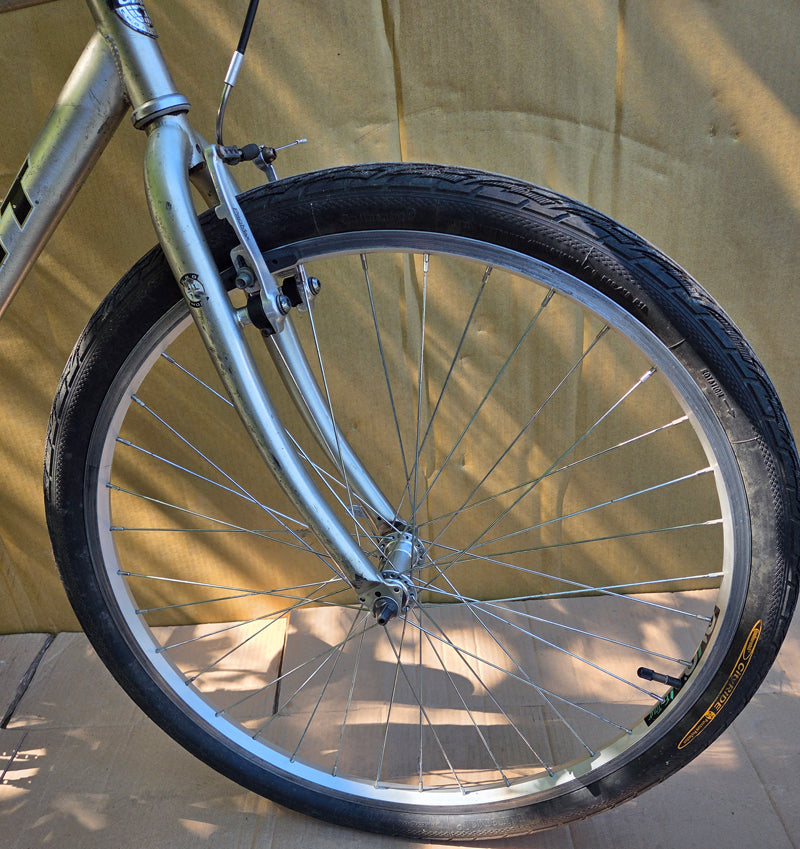 1996 Giant Yukon 26” mtb (19.5”) USED one year warranty